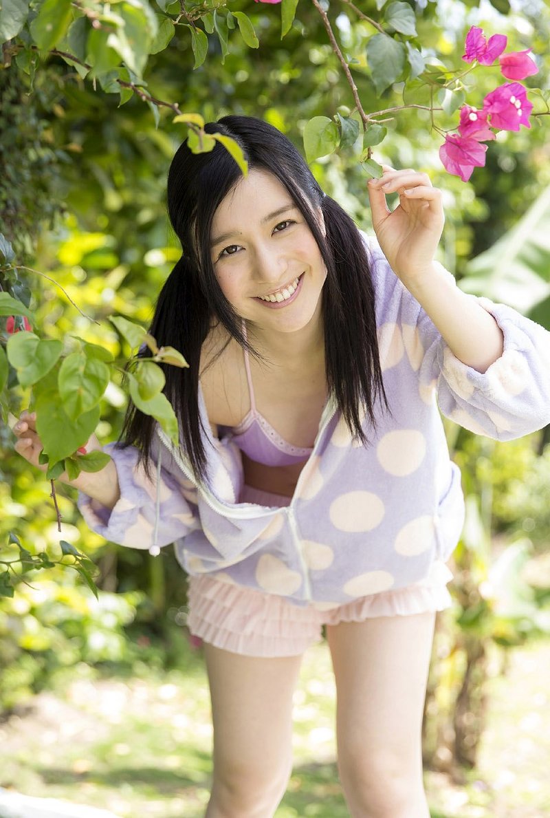 Диночка, 30 лет, 1 размер груди